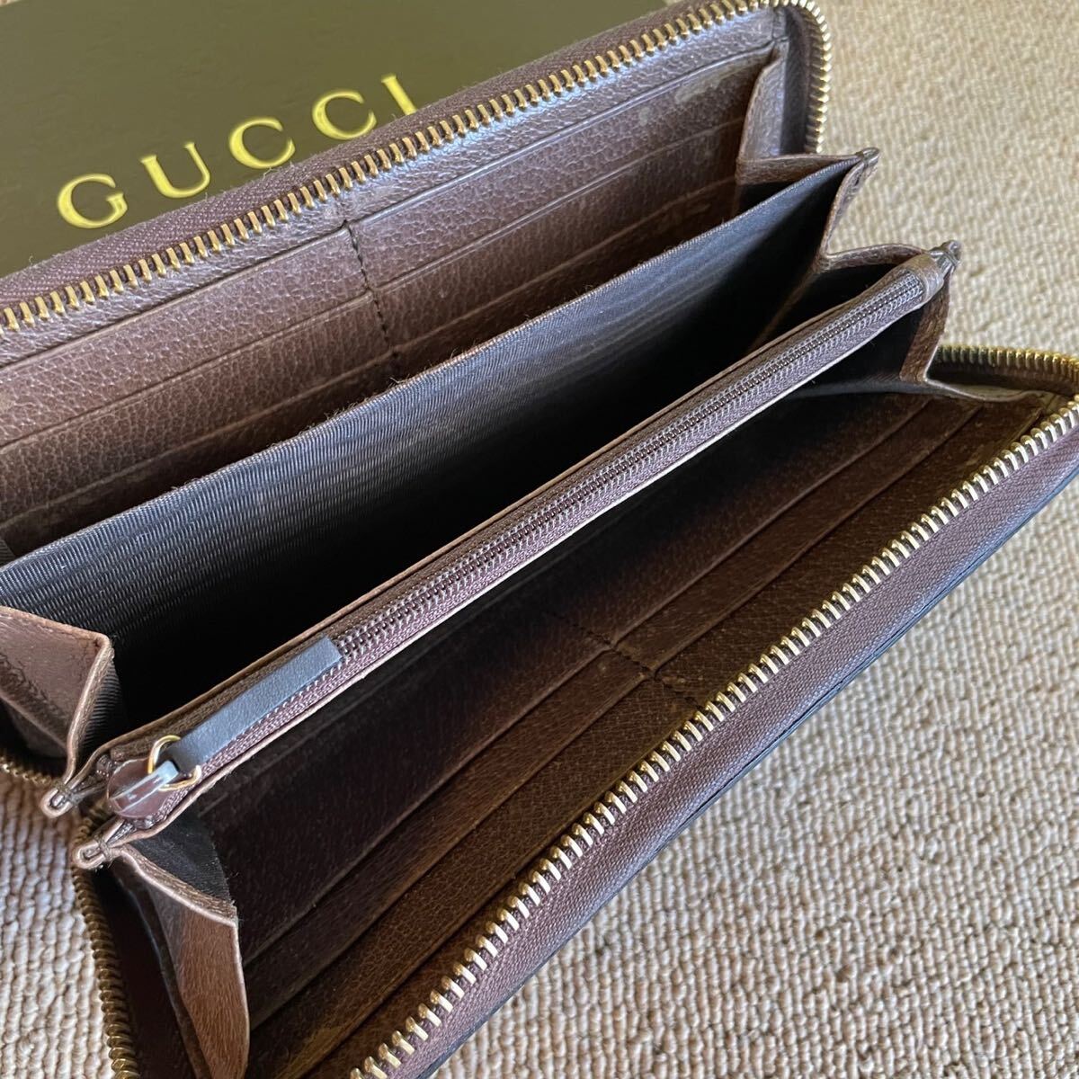 GUCCI Marmont GG black long wallet with round zipper, Sherry design