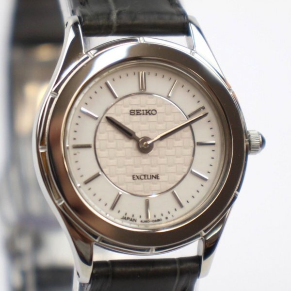 Seiko 4J40-0AA0 Exceline White Dial Watch QZ